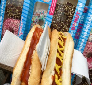 julemarked alanya, julemarked tyrkiet, danskere i tyrkiet, jul i tyrkiet, julen i tyrkiet, julemanden fra tyrkiet, rejseblogger, danish travelblogger, travelblogger from denmark, travelblogger expat, expat rejseblogger, bedste danske rejseblogs, rejseblogs fra danmark, rejseblogs om tyrkiet