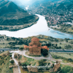 Mtskheta, Mtskheta kirke, Mtskheta katedral, Mtskheta gerogien, dagsudflugter fra tbilisi, Tbilisi udflugter, oplevelser i Georgien, seværdigheder i gerogien, seværdigheder Mtskheta, Mtskheta seværdighed, pilgramsrejser, jesus kappe, Jvari klosteret,