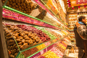 Grand bazar istanbul, Grand bazaar istanbul, guide til grand bazar, seværdigheder i istanbul, istanbul seværdigheder, oplevelser i istanbul, de best populære seværdigheder i Istanbul, det store marked i istanbul, tyrkisk slik