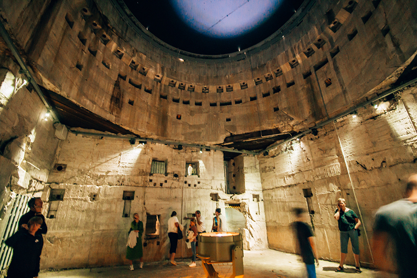 Tirpitz kanon, Tirpitz kanon museum, Tirpitz bunkermuseum, bunkermuseum Tirpitz, bunker museum, bunker i Danmark, Bunker ved vestkysten, bunkeer i Varde, bunker i Blåva,d Seværdigheder i Blåvand