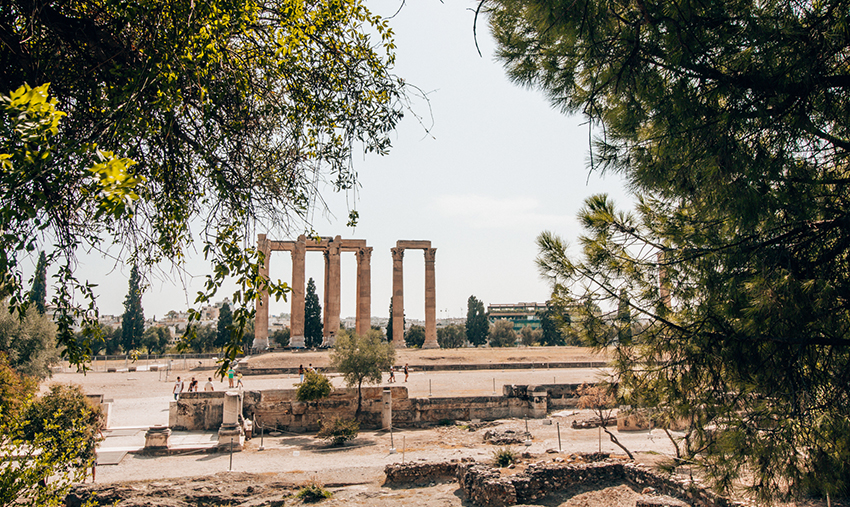 Zeus tempel athen, museer i Athen, Athen museer, templer i Athen, Historiske steder i Athen, Athen historiske steder, seværdigheder i athen, hvad kan man lave i athen, rejseguide til Athen, oplevelser i Athen, 