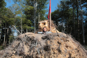 Thomas Dambo, Thomas Danmbo trold Silkeborg, Silkeborg trold, trold i Silkeborg, Silkeborg bad, Silkeborg bad trold, træ trold i Silkeborg, Stærke storm, Trolden Stærke Storm,