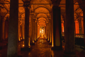 Basilica Cistern, Basilica Cistern istanbul, istanbul Basilica Cistern, istanbul Cistern, oplevelser i Istanbul, de bedste seværdigheder istanbul