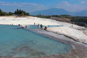 Danish travel blog, dansk rejseblog, Tea Tougaard, Pamukkale, Pamukkale Tyrkiet, Tyrkiet guide, rejseblog om Tyrkiet, Rejseblog om Pamukkale, Bomuldbjerget