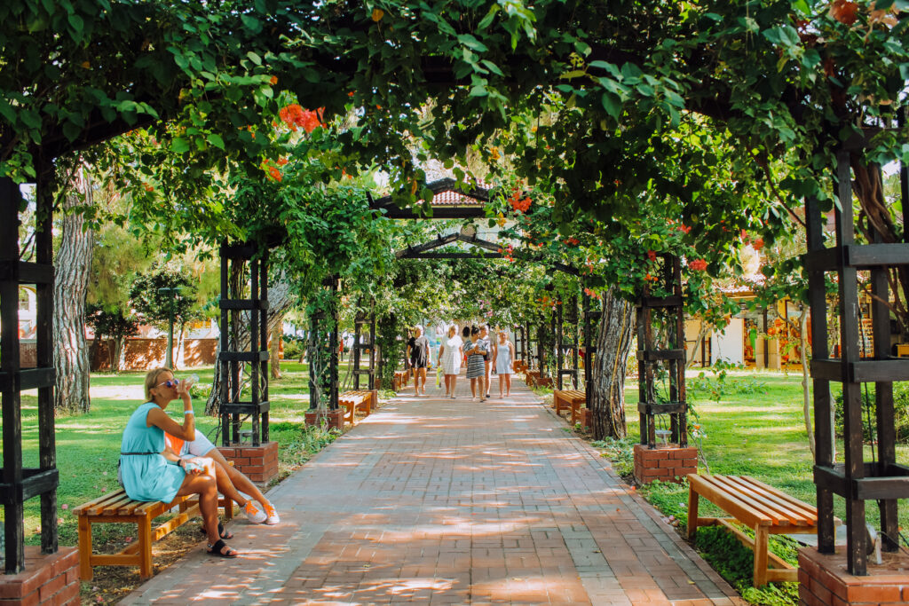 Park i Kemer, grønne områder i Kemer, Kemer seværdigheder, Seværdigheder Kemer, Oplevelser i Kemer
