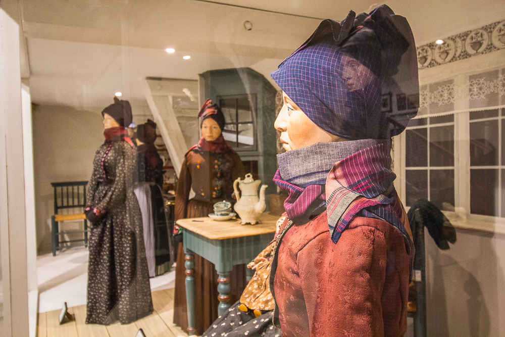 Fanø Skibsfarts- og Dragtsamling, dragtsamling, Fanø dragtsamling, museer på Fanø, Musser i Nordby, Nordby museum, Fanodragter, danske folkedragter