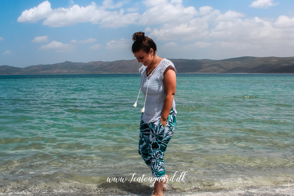 Salda søen, tyrkiets reneste sø, tyrkiets maldiverne, verdens reneste sø, overflade som på mars, mars sø, meteor sø, natur oplevelser i Tyrkiet, Dansk rejseblog, Danish travelblog, Salda Lake