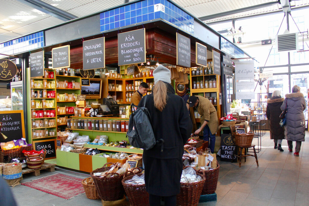 Torvehallerne, Torvehallerne i København, mad områder i København, Foodhall København, seværdigheder i København, oplevelser i København, madoplevelser i København