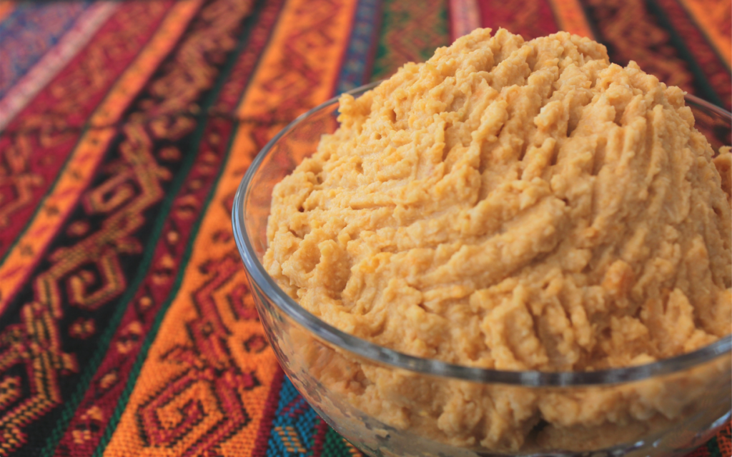 græskarhummus opskrift, hummus med græskar, anderledes hummus, hvor stammer hummus fra, hvad er hummus, opskrifter med kikærter, opskrifter med græskar, tyrkisk meze, tyrkisk forretter, tyrkiske mad, tyrkiske opskrifter, hjemmelavet hummus, lav hummus selv, veganske opskrifter, vegetar opskrifter,