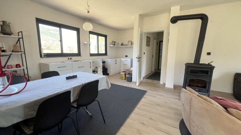 tyrkisk landsby liv, livet i Tyrkiet, livet i en tyrkisk landsby, bo i udlandet, anderledes livstil, byg hus i Tyrkiet, tyrkisk sommerhus, ladsby hus i Tyrkiet