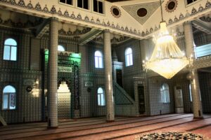 Belek strand, oplevelser i Belek, seværdigheder i Belek, feriebyer i Tyrkiet, Golf destinationer i Tyrkiet, hvor kan man spille folk i Tyrkiet, Antalya Tyrkiet, Belek moské