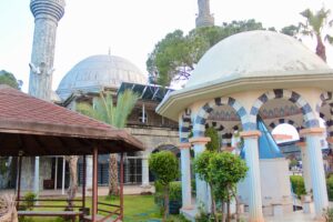 Belek strand, oplevelser i Belek, seværdigheder i Belek, feriebyer i Tyrkiet, Golf destinationer i Tyrkiet, hvor kan man spille folk i Tyrkiet, Antalya Tyrkiet, Belek moské