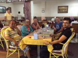 dansk mor og tyrkisk mor, tyrkisk svigerfamilie, min tyrkiske svigerfamilie, Tea Tougaard blog, blog om tyrkiet, blog om alanya, livet i Alanya, tyrkisk gift, tyrkisk bryllup