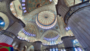 Den blå moske, sultan ahmet moske, Istanbul moskeer, historiske seværdigheder i Istanbul, seværdigheder i Istanbul, gratis seværdigheder i Istanbul, oplevelser i Istanbul, 6 minaret moske, guide til den blå moske