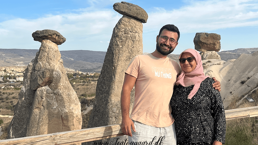 Tyrkisk svigermor, tyrkisk gift, Cappadocia, Kappadokien, rejs til Cappadocia fra Alanya, kør selv til Kappadokien, ferie med svigermor, Dansker i Tyrkiet, Cappadocia guide,