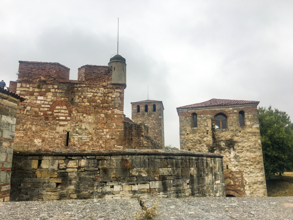 Vidin, Vidin Bulgarien, byer i Bulgarien, seværdigheder i Bulgarien, Flodkrydstogt, Donau flodkrydstogt, flodkrydstogt på Donau floden, Folkets hus i Bukarest, baba vida fortet,