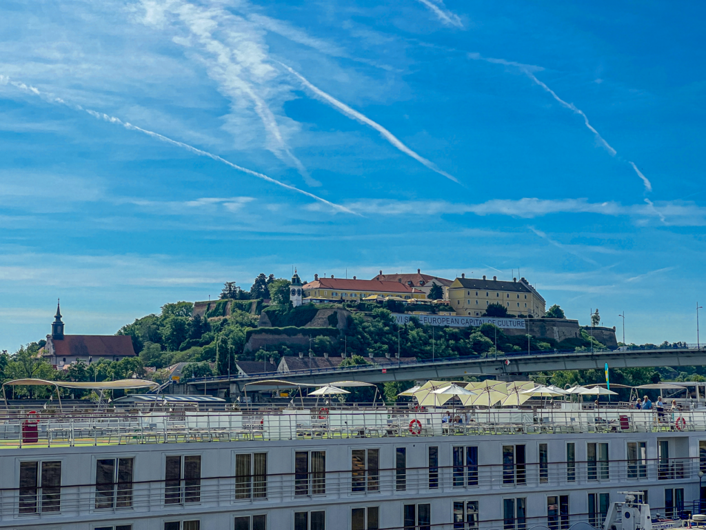 Novi Sad, Novi sad bymuseum, byer i Serbien, seværdigheder i Serbien, Flodkrydstogt, Donau flodkrydstogt, flodkrydstogt på Donau floden, Guidet tur i Novi sad, seværdigheder i Novi Sad, danske rejser til Serbien,