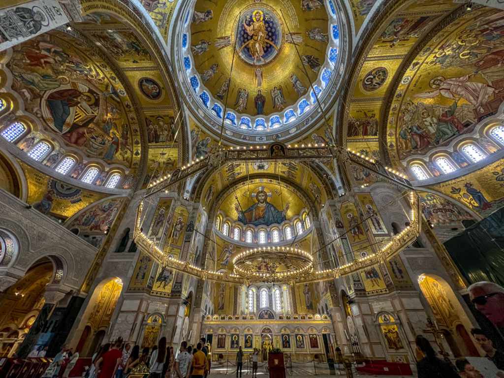 Saint Sava kirken, Saint Sava church, Domkirken i Beograd, byer i Serbien, seværdigheder i Serbien, Flodkrydstogt, Donau flodkrydstogt, flodkrydstogt på Donau floden, Guidet tur i Beograd, seværdigheder i Beograd, danske rejser til Beograd,