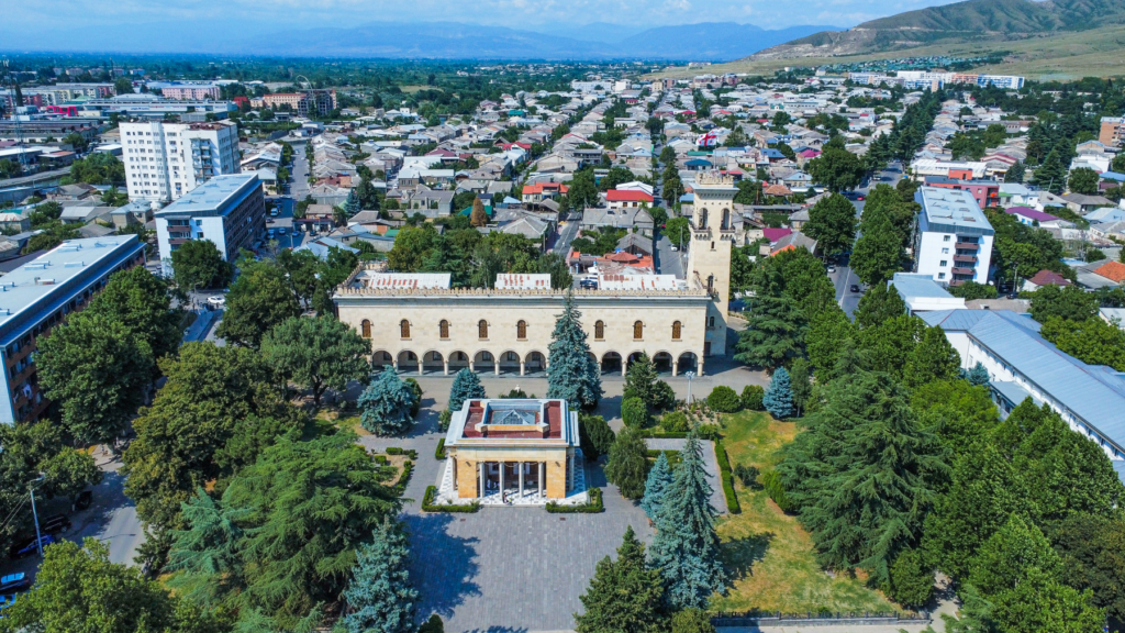 Stalin museum, stalin fakta, stalin georigen, stalin gori, stalin museum gori, gori museum, stalin statue, museum stalin, statuer af stalin, stalin statuer i Georigen, oplevelser i Gori, Oplevelser i Georgien, oplevelser i Tbilisi, seværdigheder i Georigen, seværdigheder i Tbilisi, Seværdigheder i Gori