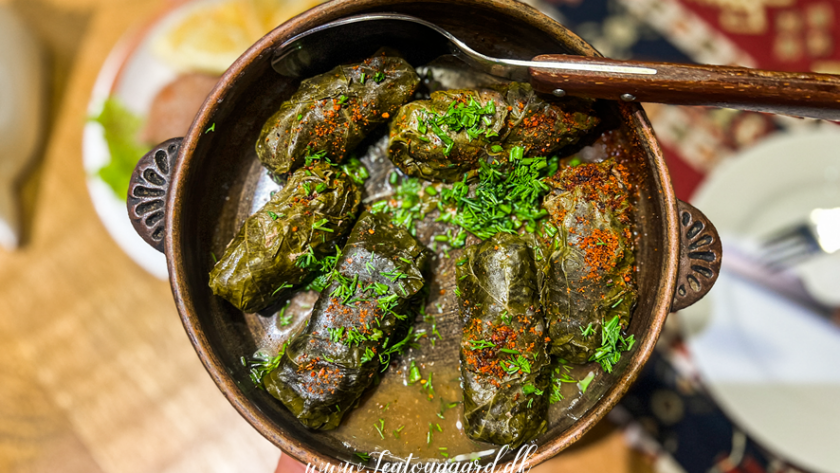 Armensk mad, mad fra Armenien, hvad skal man spise i Armenien, Armensk Khachpuri, georgisk ostebrød, det skal du smage i Armenien, det skal du smage i Armenien, mad i Armenien, armensk rejseblog, liste over lokalretter i Armenien, rejseblog om Armenien, madguide til Armenien, mad fra kaukasus, blog om at rejse, rejsebloggen,