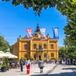 Rejseguide til Serbien, oplevelser i Serbien, seværdigheder i Beograd og Novi Sad, historiske byer i Serbien, Donau-floden og flodkrydstogt gennem Jernporten, naturparker og bjerge i Serbien, lokale markeder og serbisk madkultur, serbiske klostre og ortodokse kirker, kulturelle festivaler og musik i Serbien, rejsetips til Serbien, spændende rejsemål på Balkan, Serbien som feriedestination, Balkanrejse med fokus på kultur, historie og natur