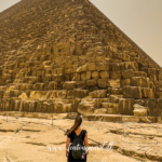 Egypten, Cairo, Kairo, rejse til Egypten, rejseguide til Egypten, guide til Cairo, oplevelser i Kairo, ferie i Egypten, Egyptens hovedstad, seværdigheder i Cairo, hvad skal man opleve i Egypten, rejsetips til Egypten, pyramiderne i Giza, Grand Egyptian Museum, Khan el-Khalili basaren, Nilen, egyptisk kultur, historie i Egypten, storbyferie i Kairo, backpacking i Egypten, weekend i Cairo, turistattraktioner i Egypten, rejseoplevelser i Egypten, dansk rejseblog, rejseblog om Egypten, Danish travel blog, blog om at rejse, rejseblogger anbefaling, oplevelser i Mellemøsten, guide til Egyptens seværdigheder, Cairo på egen hånd, rejseinspiration til Egypten, ferieguide til Kairo, Egypten rejseblog, rejseliv, eventyr i Egypten.